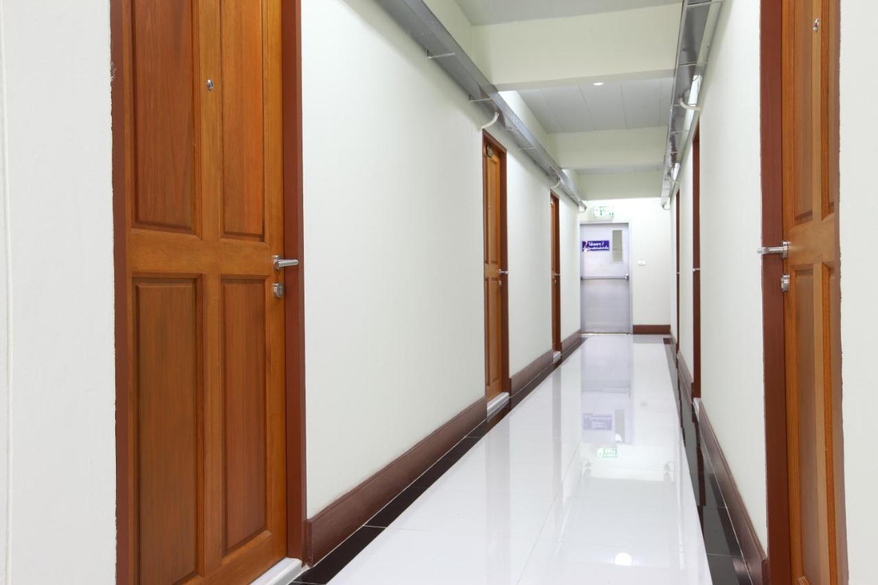 Rattanasook Residence Bangkok Dış mekan fotoğraf